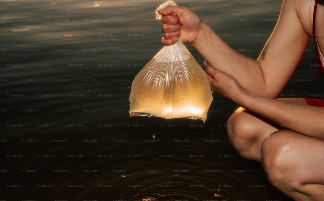 翟潇闻回应粉丝停工:谢谢还愿意与我同行的人